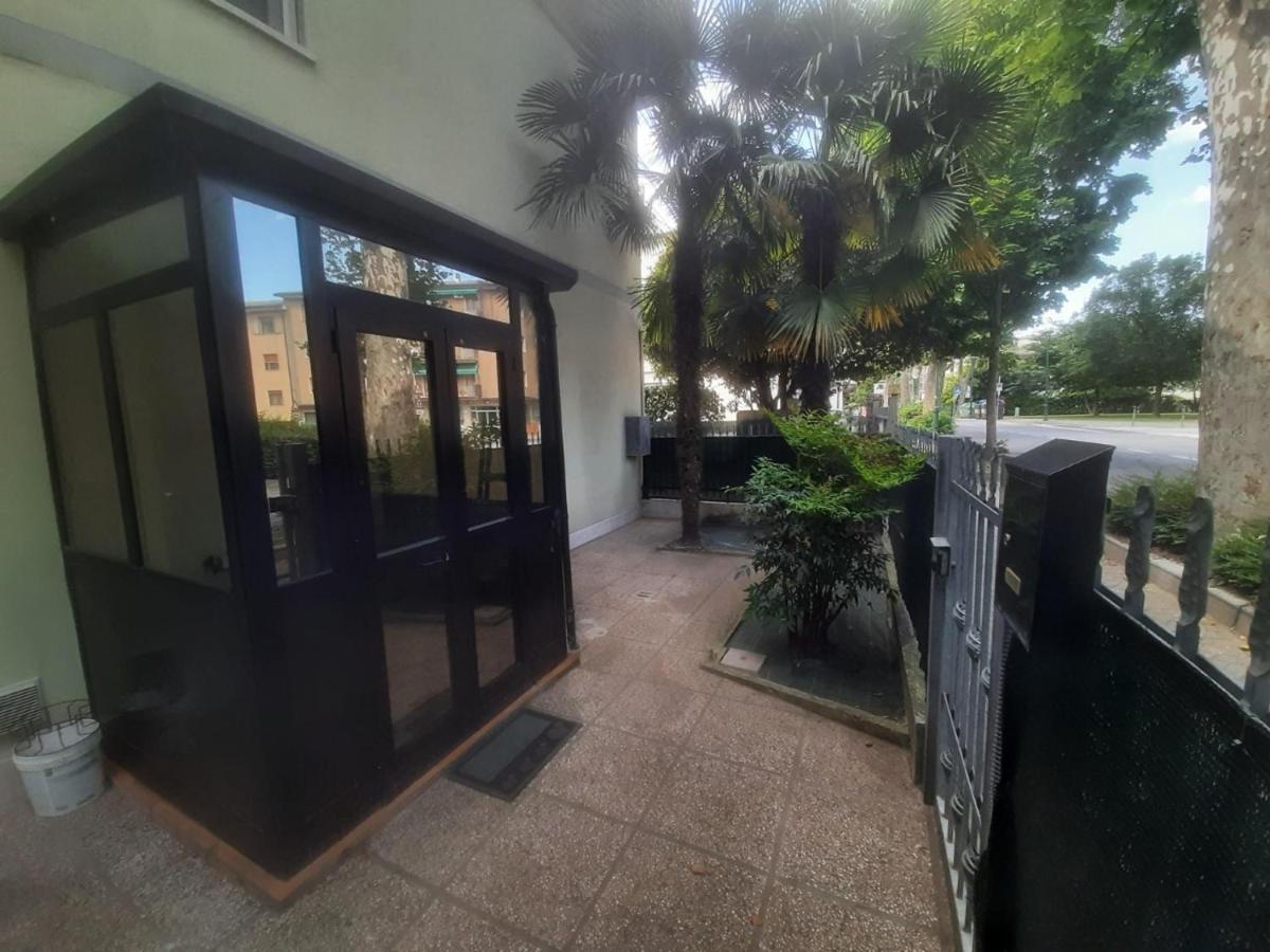 Marco'S Apartment -Ideale Per Venezia- Mestre Exterior photo